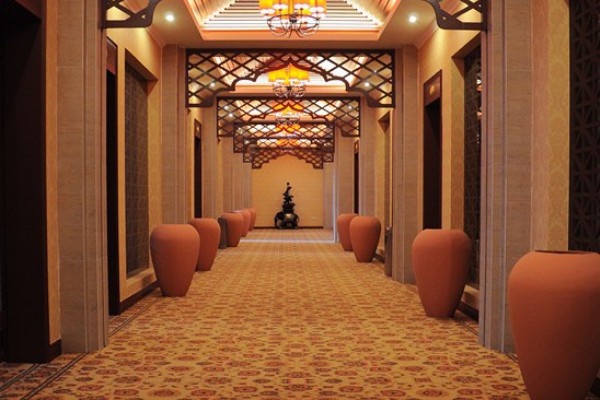 重庆特色落枕按摩，一招见效，告别酸痛烦恼！